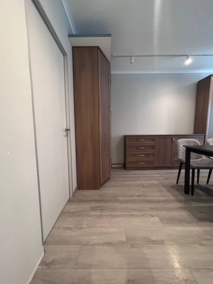 Продам трехкомнатную (3-комн.) квартиру, Веерная ул, 3к5, Москва г