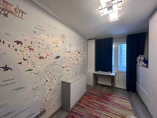 Продам трехкомнатную (3-комн.) квартиру, Веерная ул, 3к5, Москва г