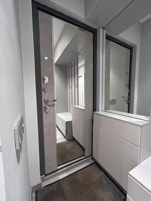 Продам трехкомнатную (3-комн.) квартиру, Веерная ул, 3к5, Москва г