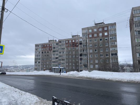 Продам двухкомнатную (2-комн.) квартиру, Старостина ул, 30, Мурманск г