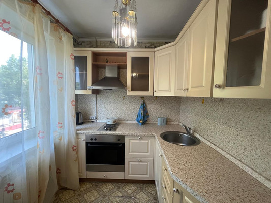 Продам трехкомнатную (3-комн.) квартиру, Усатого ул, 13, Фокино г