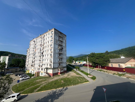 Продам трехкомнатную (3-комн.) квартиру, Усатого ул, 13, Фокино г