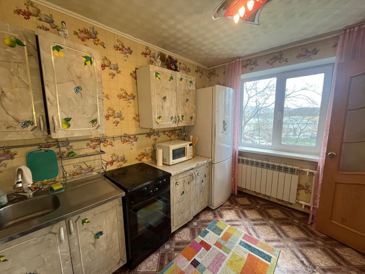 Продам однокомнатную (1-комн.) квартиру, Ключевая ул, 2, Фокино г