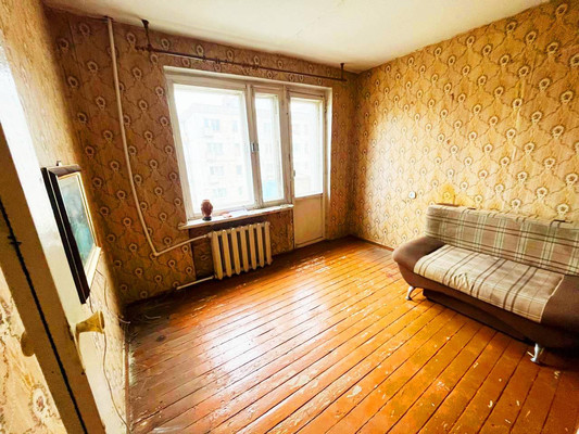 Продам однокомнатную (1-комн.) квартиру, Строительная ул, 5, Фокино г