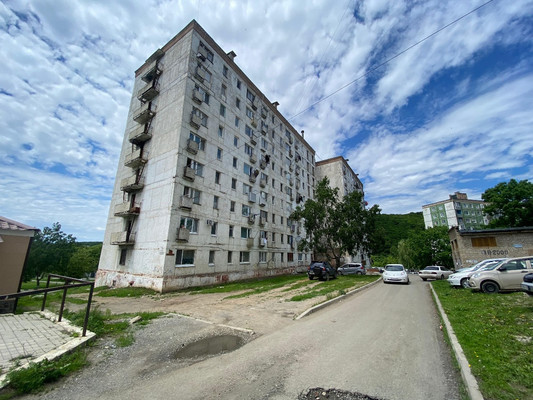 Продам однокомнатную (1-комн.) квартиру, Строительная ул, 5, Фокино г