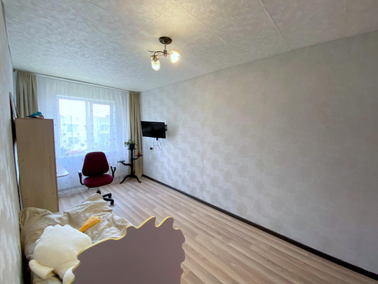 Продам трехкомнатную (3-комн.) квартиру, Центральная ул, 26, Фокино г