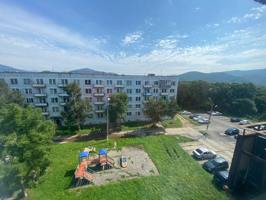 Продам трехкомнатную (3-комн.) квартиру, Центральная ул, 26, Фокино г