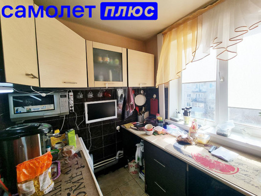 Продам трехкомнатную (3-комн.) квартиру, Комсомольская ул, 15, Фокино г