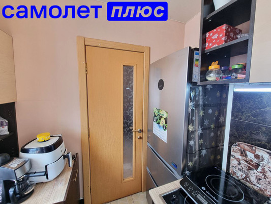 Продам трехкомнатную (3-комн.) квартиру, Комсомольская ул, 15, Фокино г