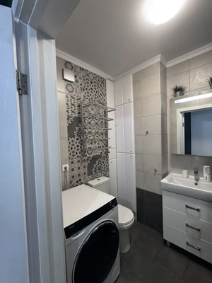 Продам трехкомнатную (3-комн.) квартиру, Магнитогорская ул, 1вк1, Ростов-на-Дону г