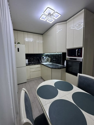 Продам трехкомнатную (3-комн.) квартиру, Магнитогорская ул, 1вк1, Ростов-на-Дону г