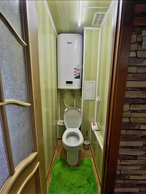 Продам двухкомнатную (2-комн.) квартиру, Парковая ул, 17к1, Корсаков г