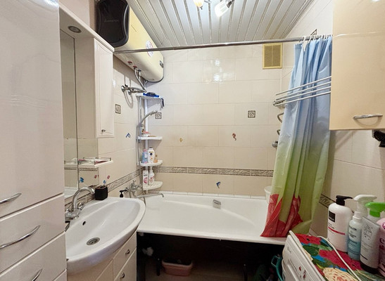 Продам двухкомнатную (2-комн.) квартиру, Московская (Львовский мкр.) ул, 1в, Подольск г