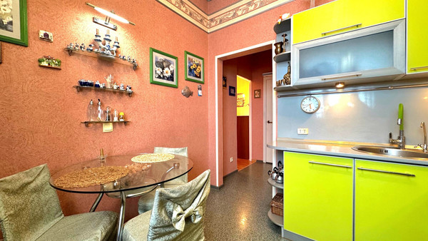 Продам двухкомнатную (2-комн.) квартиру, Батальонная ул, 7, Кунгур г