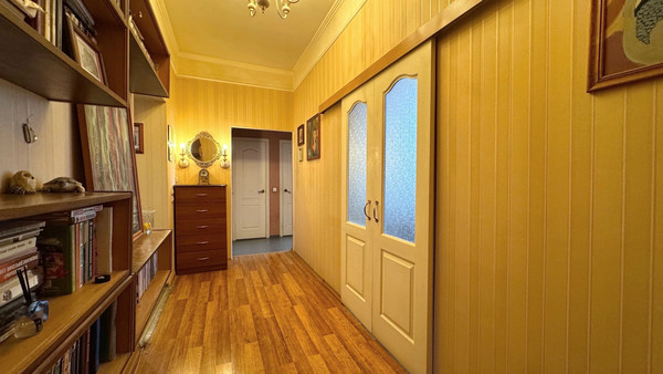 Продам двухкомнатную (2-комн.) квартиру, Батальонная ул, 7, Кунгур г