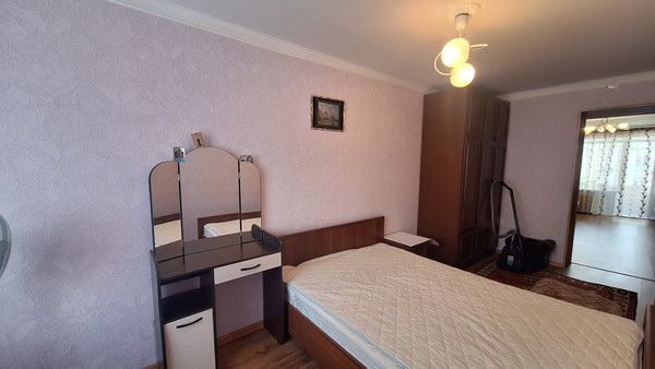 Продам трехкомнатную (3-комн.) квартиру, Рокоссовского ул, 15кб, Ишим г