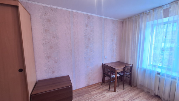 Продам трехкомнатную (3-комн.) квартиру, Рокоссовского ул, 15кб, Ишим г