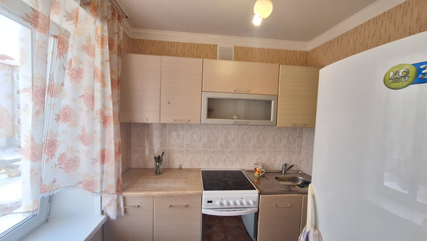 Продам трехкомнатную (3-комн.) квартиру, Рокоссовского ул, 15кб, Ишим г