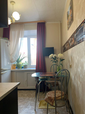 Продам однокомнатную (1-комн.) квартиру, Карла Маркса ул, 60б, Ишим г