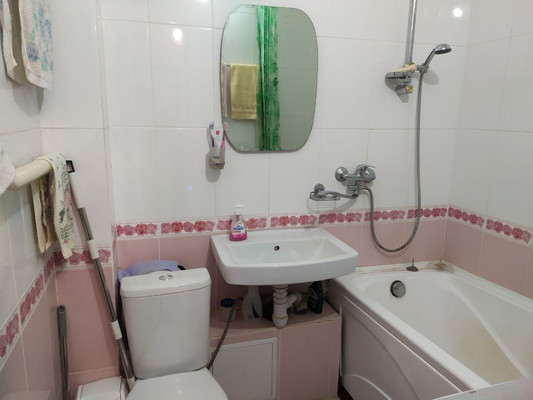 Продам однокомнатную (1-комн.) квартиру, Карла Маркса ул, 60б, Ишим г