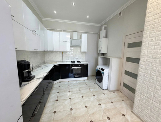 Продам двухкомнатную (2-комн.) квартиру, 5-ый квартал (Южные горки мкр) ул, 13, Мещерино п