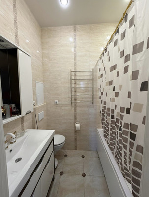 Продам двухкомнатную (2-комн.) квартиру, 5-ый квартал (Южные горки мкр) ул, 13, Мещерино п