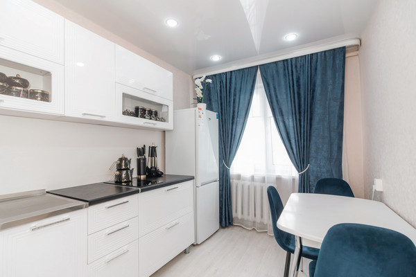 Продам трехкомнатную (3-комн.) квартиру, Свободы ул, 32, Ханты-Мансийск г