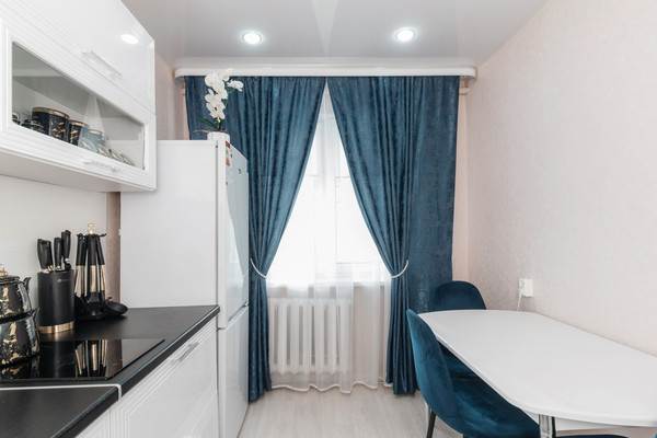 Продам трехкомнатную (3-комн.) квартиру, Свободы ул, 32, Ханты-Мансийск г