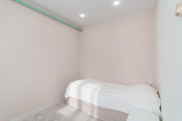 Продам трехкомнатную (3-комн.) квартиру, Свободы ул, 32, Ханты-Мансийск г