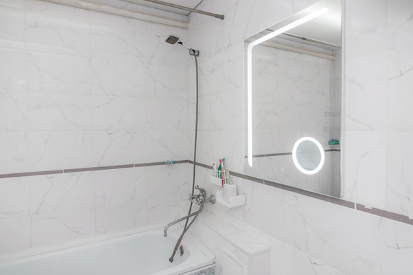 Продам трехкомнатную (3-комн.) квартиру, Свободы ул, 32, Ханты-Мансийск г