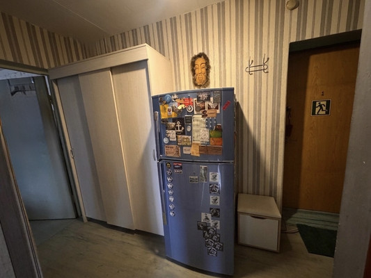 Продам двухкомнатную (2-комн.) квартиру, Дзержинского пр-кт, 185, Новороссийск г