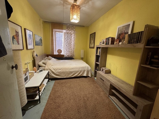 Продам двухкомнатную (2-комн.) квартиру, Дзержинского пр-кт, 185, Новороссийск г