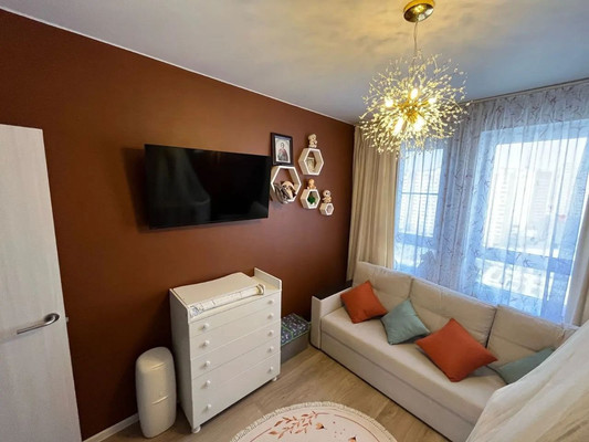 Продам двухкомнатную (2-комн.) квартиру, Мурата Ахеджака ул, 5, Новороссийск г