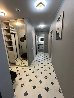 Продам двухкомнатную (2-комн.) квартиру, Мурата Ахеджака ул, 5, Новороссийск г