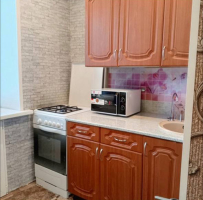 Продам двухкомнатную (2-комн.) квартиру, Высоковольтная ул, 37, Рязань г