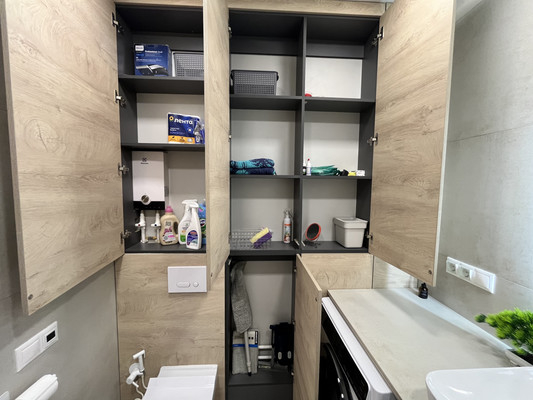 Продам двухкомнатную (2-комн.) квартиру, Григорьева ул, 12к1, Новороссийск г