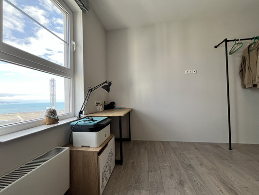 Продам двухкомнатную (2-комн.) квартиру, Григорьева ул, 12к1, Новороссийск г