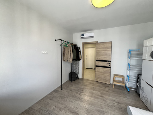 Продам двухкомнатную (2-комн.) квартиру, Григорьева ул, 12к1, Новороссийск г