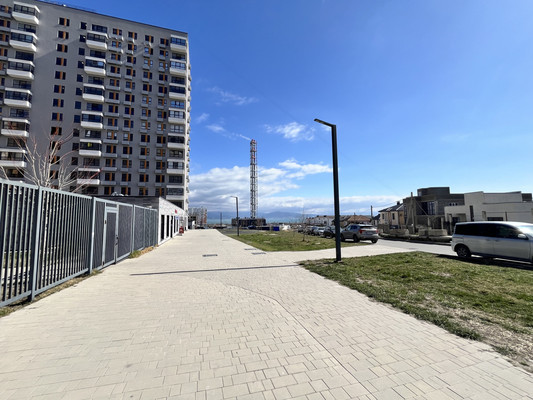 Продам двухкомнатную (2-комн.) квартиру, Григорьева ул, 12к1, Новороссийск г