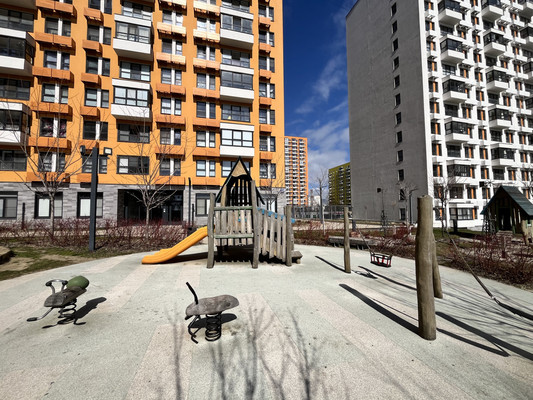 Продам двухкомнатную (2-комн.) квартиру, Григорьева ул, 12к1, Новороссийск г