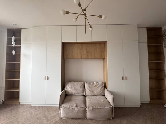 Продам трехкомнатную (3-комн.) квартиру, Профсоюзная ул, 5/9, Москва г