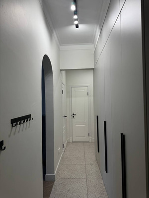 Продам трехкомнатную (3-комн.) квартиру, Профсоюзная ул, 5/9, Москва г