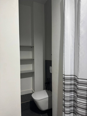 Продам трехкомнатную (3-комн.) квартиру, Профсоюзная ул, 5/9, Москва г