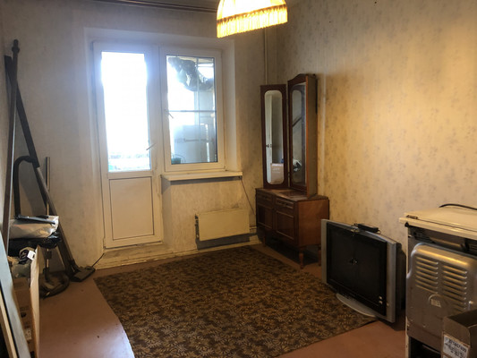 Продам трехкомнатную (3-комн.) квартиру, Мефодиевская ул, 120, Новороссийск г