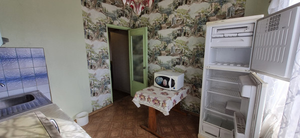 Продам трехкомнатную (3-комн.) квартиру, Мефодиевская ул, 120, Новороссийск г