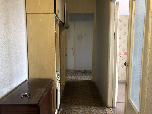 Продам трехкомнатную (3-комн.) квартиру, Мефодиевская ул, 120, Новороссийск г