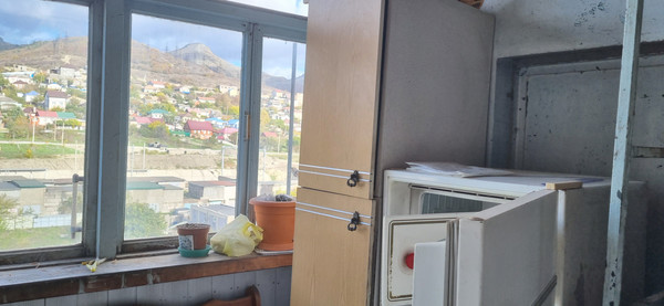 Продам трехкомнатную (3-комн.) квартиру, Мефодиевская ул, 120, Новороссийск г