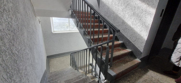 Продам трехкомнатную (3-комн.) квартиру, Мефодиевская ул, 120, Новороссийск г