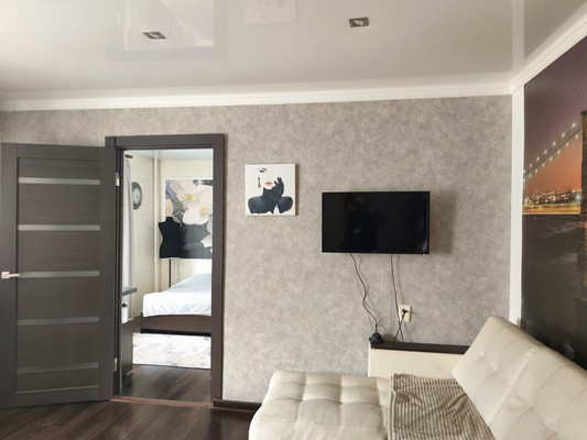 Продам трехкомнатную (3-комн.) квартиру, Видова ул, 160а, Новороссийск г