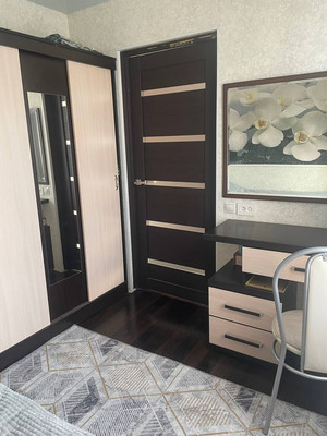 Продам трехкомнатную (3-комн.) квартиру, Видова ул, 160а, Новороссийск г